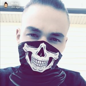 Meet your Posher, Ricky